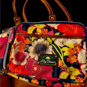 Lilly Bloom purse, bright colorful flowers.